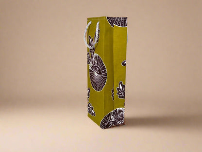 🎁 African Wax Print Wine Gift Bag – Reusable & Eco - Friendly | Ethnic Fabric Bottle Bag | Handmade Wine Bag for Weddings, Birthdays & Holidays 🍷🌍 - Gezia Accents