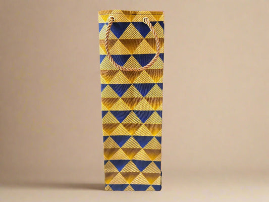 🎁 African Wax Print Wine Gift Bag – Reusable & Eco - Friendly | Ethnic Fabric Bottle Bag | Handmade Wine Bag for Weddings, Birthdays & Holidays 🍷🌍 - Gezia Accents