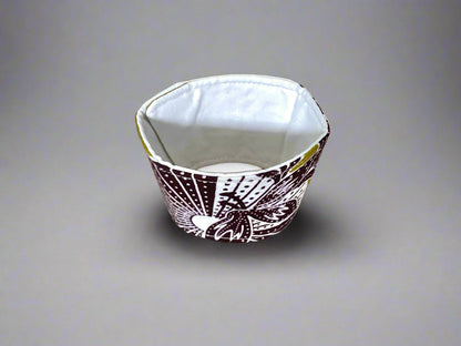 Handmade African Wax Print Cup Sleeve – Reusable Coffee Cozy | Ethnic Fabric Drink Sleeve | Eco - Friendly Gift for Tea & Coffee Lovers ☕🌍 - Gezia Accents