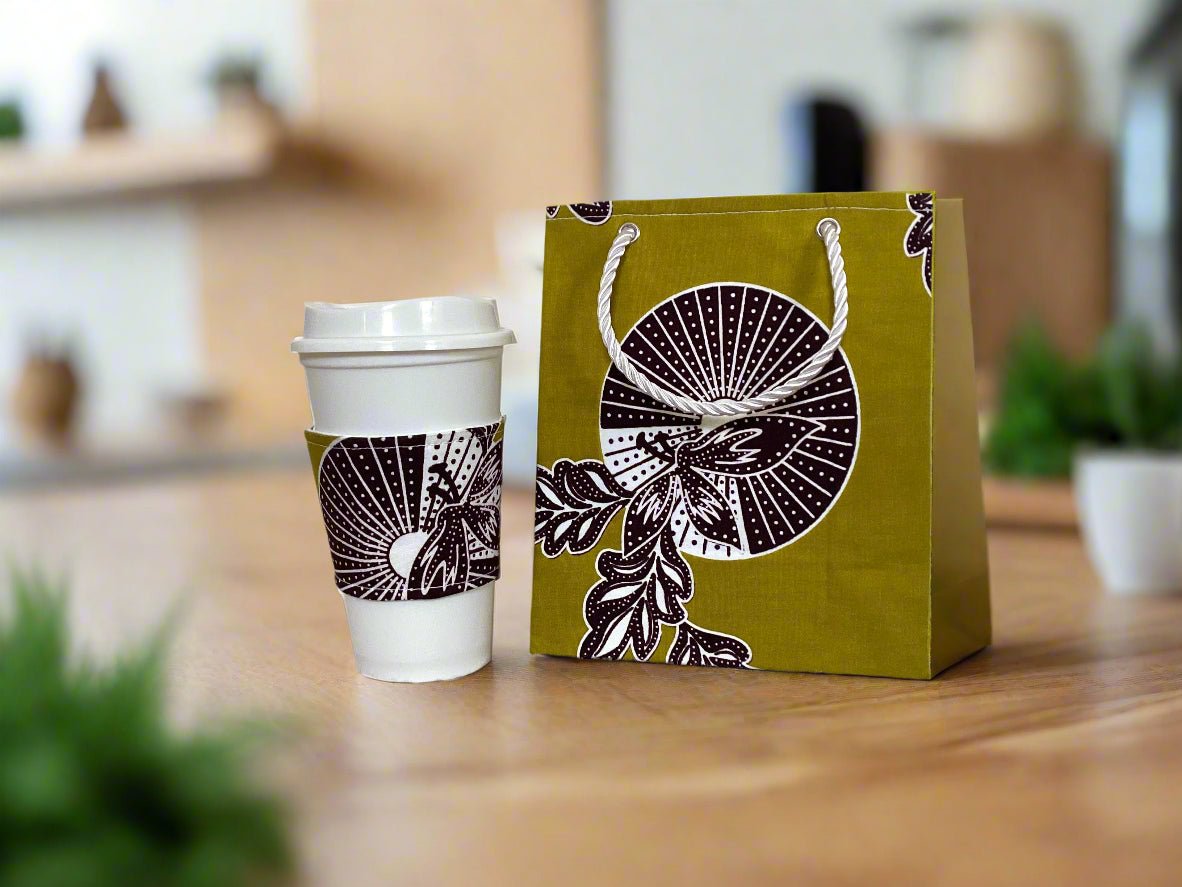 🌿 Handmade African Wax Print Extra Small Bag | Extra Small Pouch | Ethnic Fabric Gift Bag | Eco - Friendly Cultural Gift 🎁🌍 - Gezia Accents